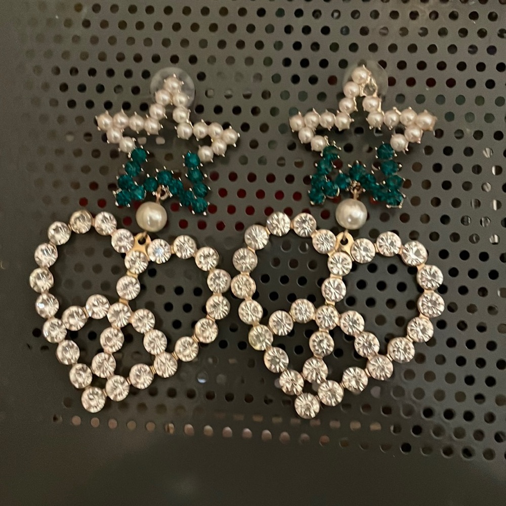 Earings